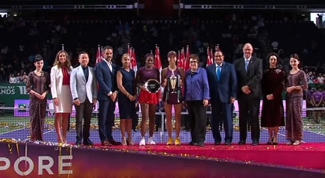 Elina Svitolina - Sloane Stephens. 2018 WTA Finals Singapore Final